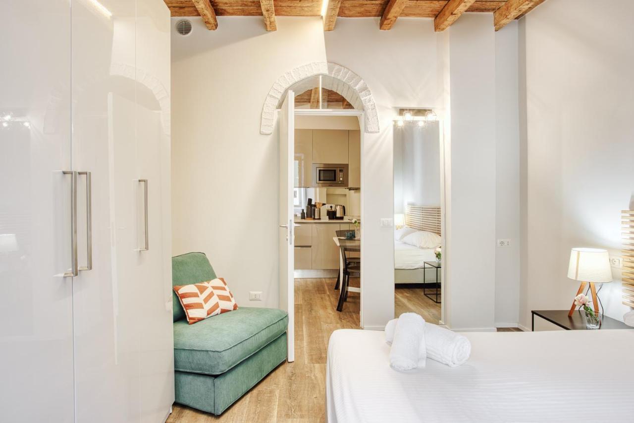 Joivy Delightful 1-bed Flat In The Centre Of Apartment Mailand