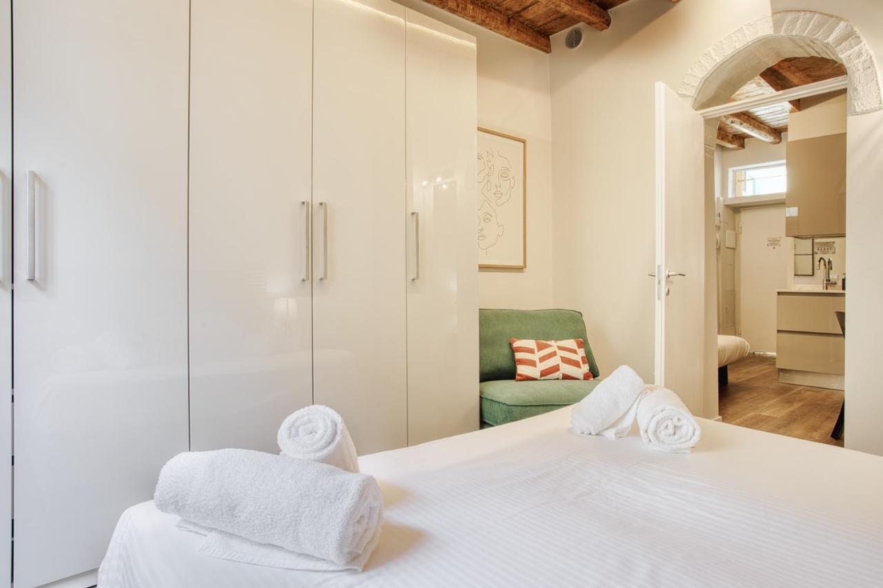 Joivy Delightful 1-bed Flat In The Centre Of Apartment *